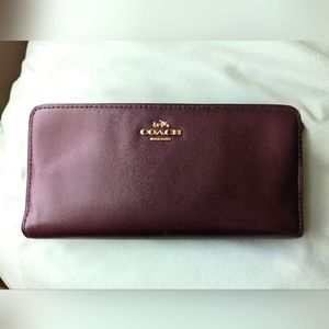 COACH Burgundy/ Oxblood Leather Wallet